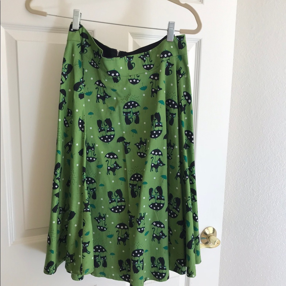 Voodoo vixen Amelia cat skirt in green.